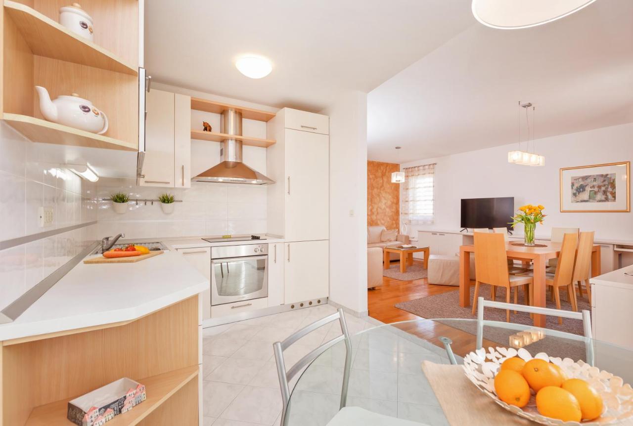 Comfortable Apartment Laura Lapad With Garage Dubrownik Zewnętrze zdjęcie